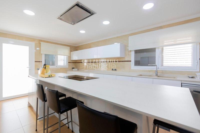 Foto 1995ab53-0786-46ec-9168-71d1827478df. Chalet mit heizung parking pool in Entrepinos Eliana (l´)