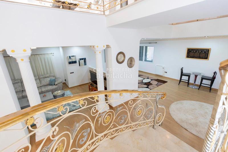 Foto 2a60ef0d-ebdd-46b4-b2ca-3a89abe783f2. Chalet mit heizung parking pool in Entrepinos Eliana (l´)