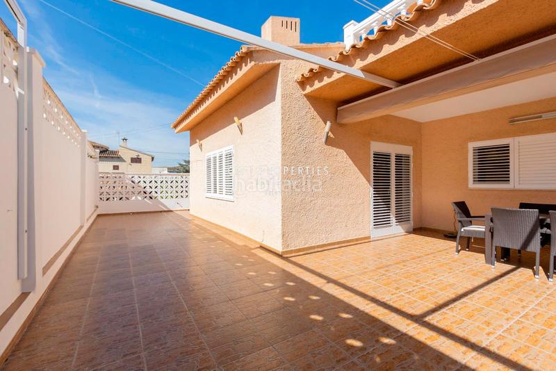 Foto 2c321eee-36ef-4119-a005-d21f15513e18. Chalet mit heizung parking pool in Entrepinos Eliana (l´)