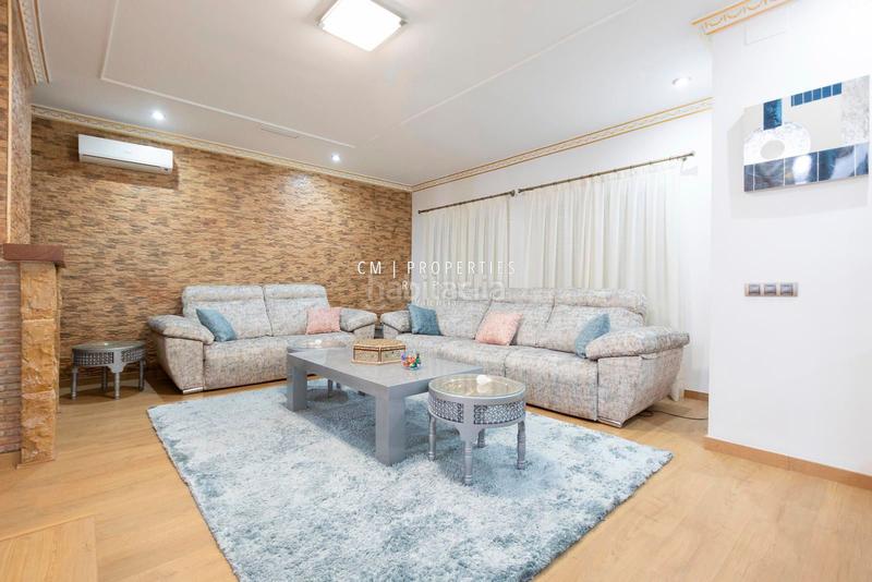 Foto 5b362612-5812-4057-95ca-88c74ac92b3f. Chalet mit heizung parking pool in Entrepinos Eliana (l´)