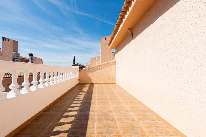 Foto 731bff1b-bba1-4311-b44f-4cb3becdcc28. Chalet mit heizung parking pool in Entrepinos Eliana (l´)