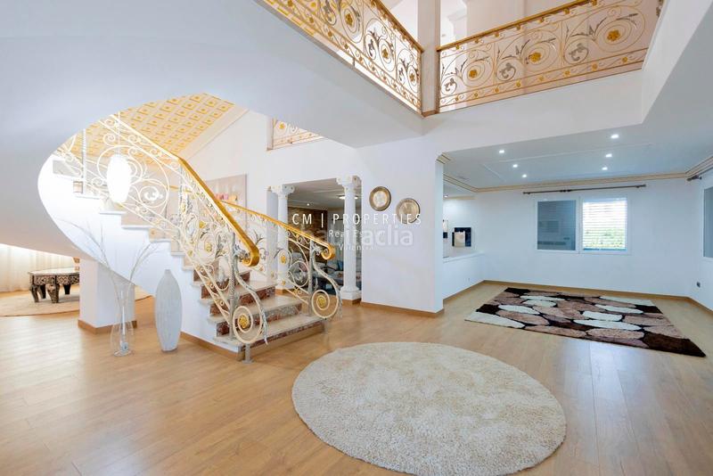 Foto d4a6dd9a-9b5b-4d45-92ad-9650d848e0b6. Chalet mit heizung parking pool in Entrepinos Eliana (l´)