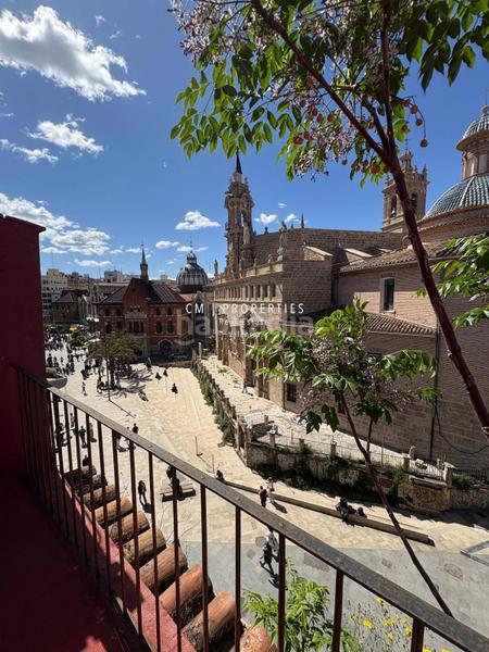 Foto 3ce615e7-63d3-48a7-b70b-936bebd82f7d. Edificio in El Mercat Valencia