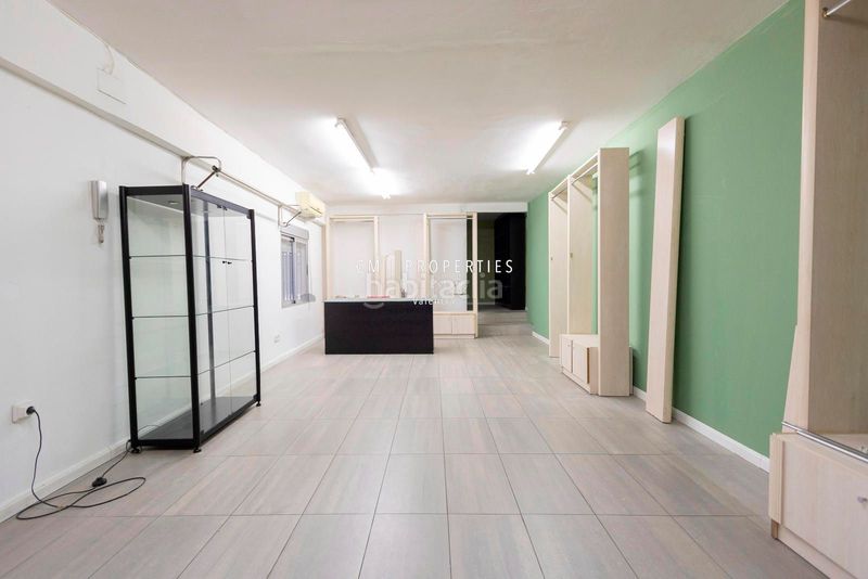 Foto 259e8c38-4e95-4981-9102-5d7df2664396. Local comercial a Russafa Valencia