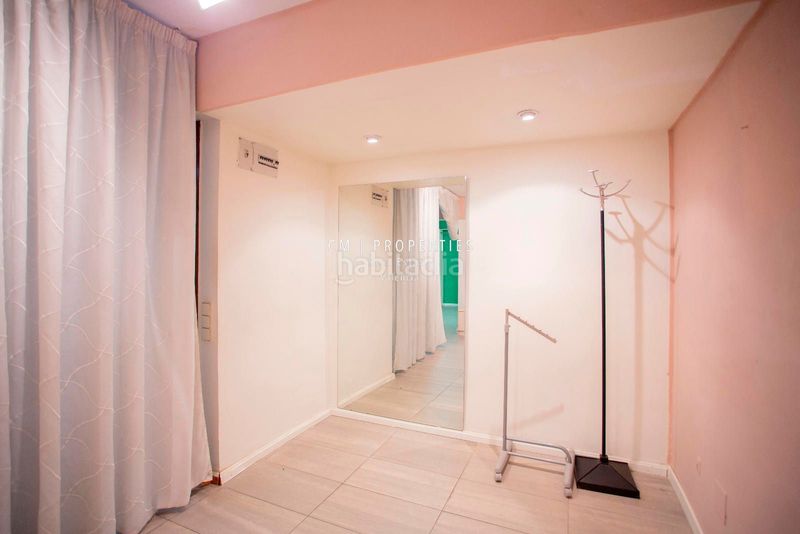 Foto 3a1d87f4-2418-4c8d-85a8-53b1506d587c. Local comercial a Russafa Valencia