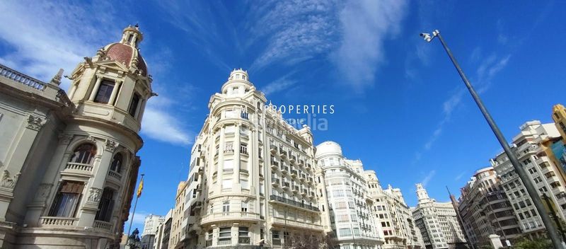 Foto 5d62d63f-92ef-4c51-8c3c-fc0f041182ca. Local comercial a Russafa Valencia