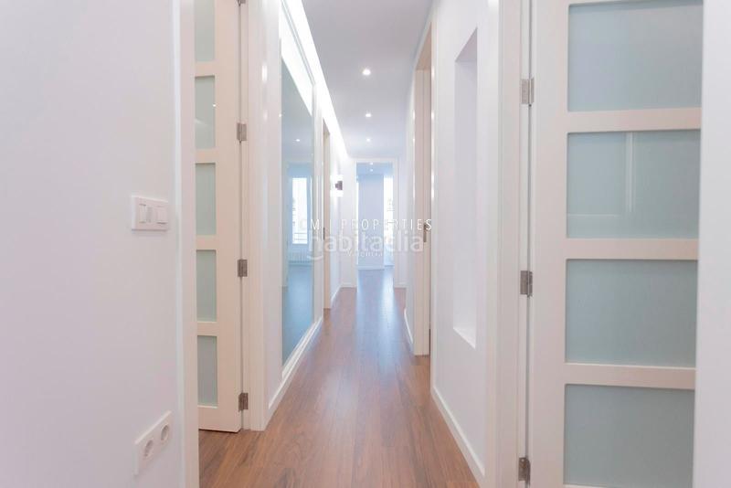 Foto c4e19eea-e3c0-49cd-bcb6-8d083dbcedbb. Piso  de lujo en venta de 5 habitaciones en gran vía marques del turia en Valencia