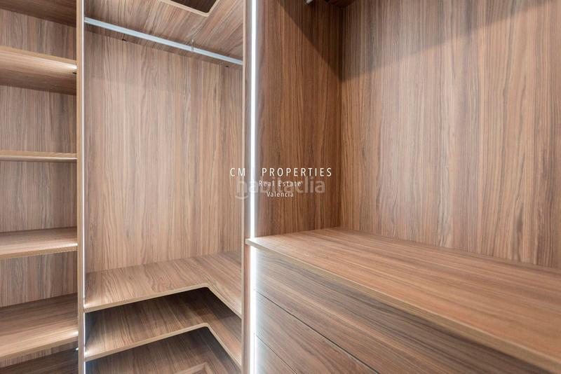Foto c76d1187-03ef-4998-b76a-9e8f0033c282. Piso  de lujo en venta de 5 habitaciones en gran vía marques del turia en Valencia