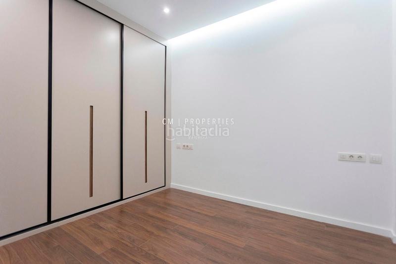 Foto c8c9ad9d-2f2c-4f0a-b7dc-579db9504052. Piso  de lujo en venta de 5 habitaciones en gran vía marques del turia en Valencia