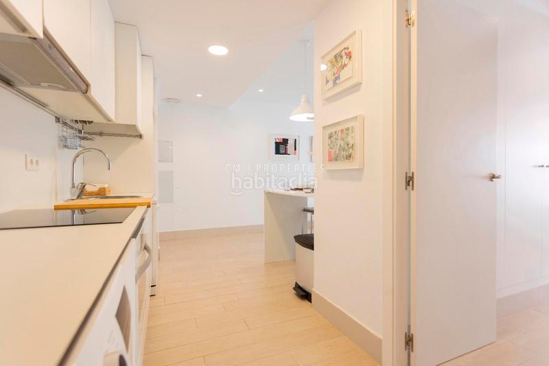 Foto 8a009909-83c1-409f-827f-950440fb0682. Alquiler ático atico de dos habitaciones y dos baños con terraza en alquiler. en Valencia