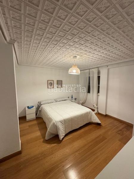 Foto 512a689f-a5dd-41bf-b229-881898f60f7e. Miete etagenwohnung mit heizung in En Corts - Doctor Waksman Valencia