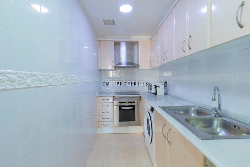 Foto e6e3ef44-e0da-491d-bdf6-4e335f26ae7b. Alquiler ático  con terraza en la calle del mar en alquiler. en Valencia