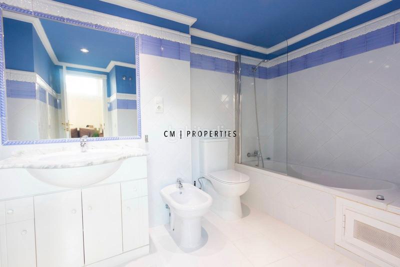 Foto 3de01b07-5d08-4e63-b586-6bed00f740c6. Location attique avec piscine dans La Xerea Valencia