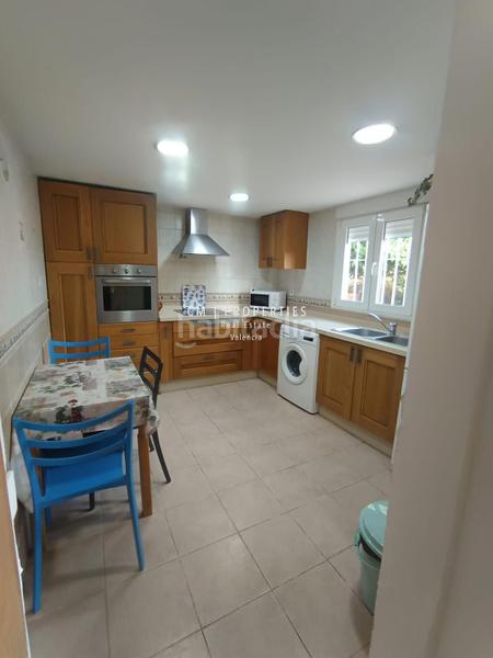 Foto 156e31d5-84df-47c1-ac8b-39c44a1d34dd. Chalet avec chauffage parking piscine dans Urbanizaciones Llíria