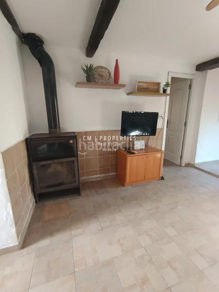 Foto 3877d676-1e7b-452c-973f-8767634a30f9. Chalet avec chauffage parking piscine dans Urbanizaciones Llíria