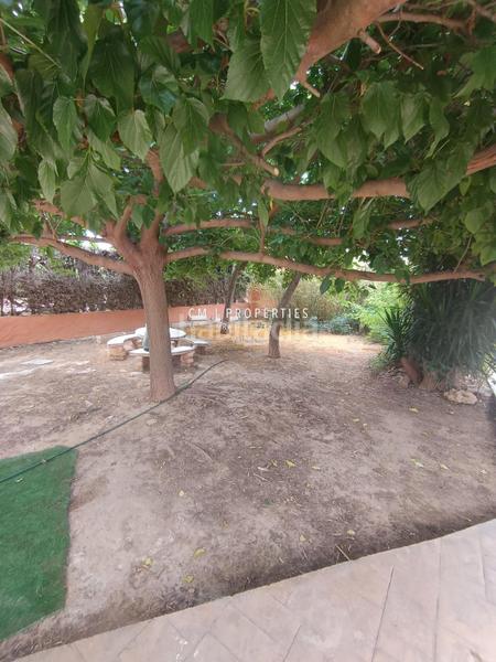 Foto 422f2180-2ade-49f7-be2d-d088641afef3. Chalet avec chauffage parking piscine dans Urbanizaciones Llíria