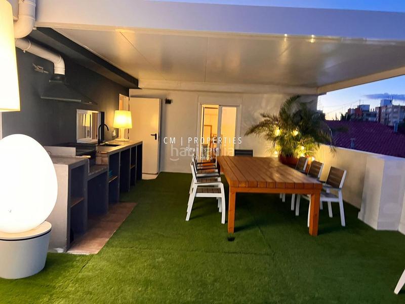 Foto 087e125f-a0d2-4ecc-acc2-7148d512f842. Chalet casa independiente a cincuenta metros de la playa en Valencia