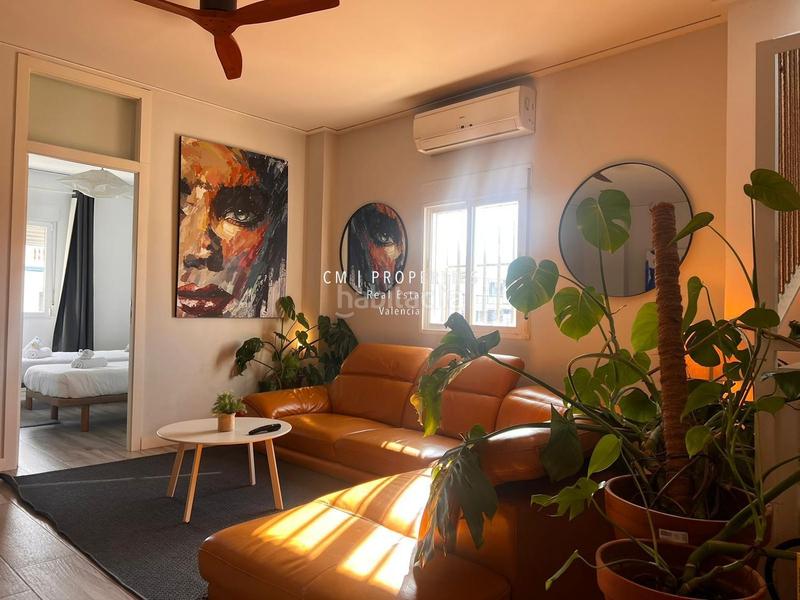 Foto 762c4d04-313e-4a7c-8263-53851bcc4394. Chalet casa independiente a cincuenta metros de la playa en Valencia