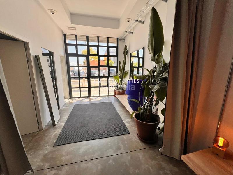 Foto dd6f1609-8356-41cd-8fc5-a517e6b02f73. Chalet casa independiente a cincuenta metros de la playa en Valencia