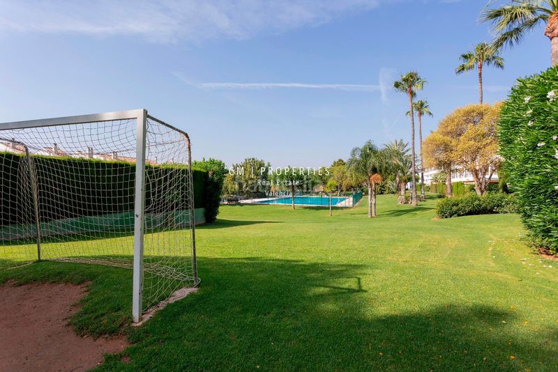 Foto 1767c0a9-e07f-46d3-89ff-5cebd30dad1b. Rent flat with heating parking pool in Alfinach - Monasterios Puçol