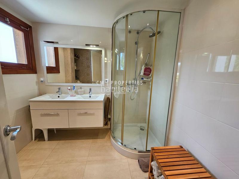 Foto 25c18c5e-5d94-4095-b556-ad8be66ae16f. Casa con riscaldamento parcheggio piscina in Urbanitzacions i Pedanies Nord Alzira