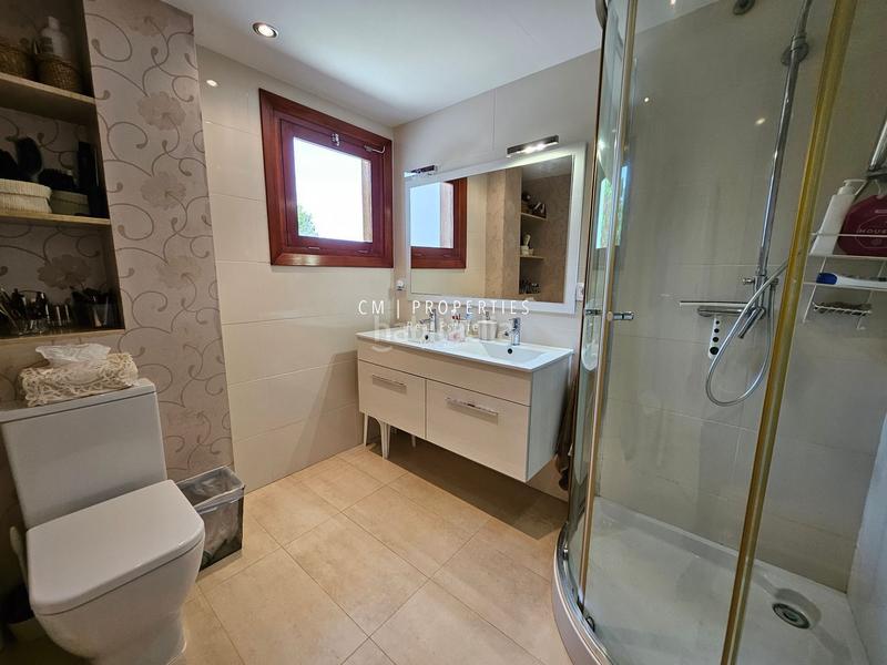 Foto 2714fd53-80b1-4da3-bbd1-5ab2821c2a26. Casa con riscaldamento parcheggio piscina in Urbanitzacions i Pedanies Nord Alzira