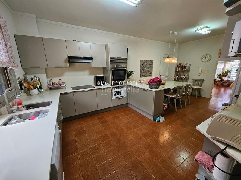 Foto a2daaedc-e7f5-4360-95b3-dc56c707cfa2. Casa con riscaldamento parcheggio piscina in Urbanitzacions i Pedanies Nord Alzira