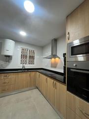 Rent Flat  Vicente iborra. Piso para estudiantes de 4 dormitorios en carmen en alquiler