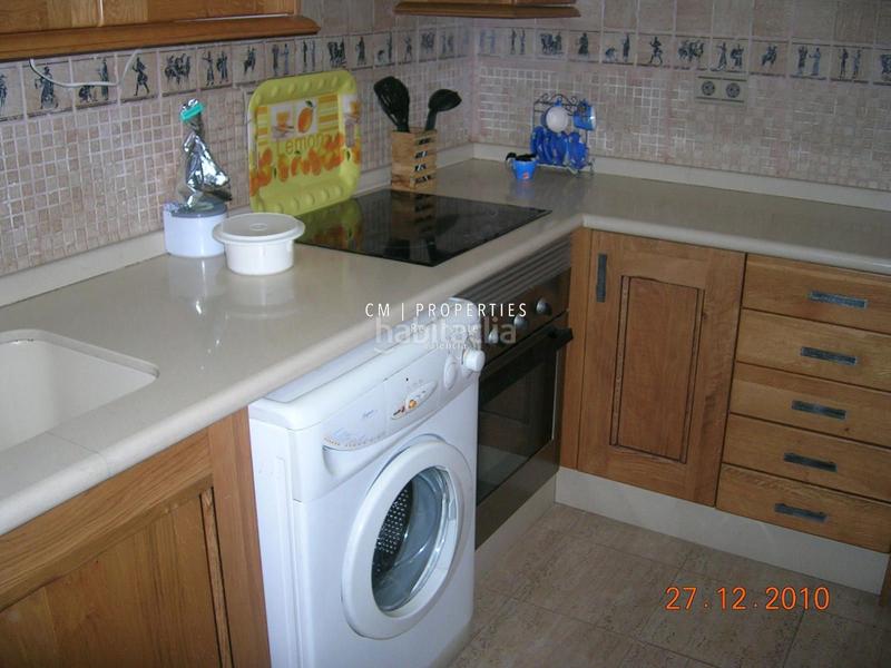 Foto 53be35ed-23e4-43fb-8706-6b28a4ca1b5f. Alquiler piso  de tres dormitorios, terraza y dos baños completos en Valencia