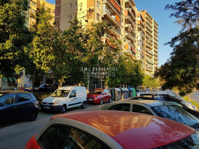 Foto 68fdb05b-5478-4d5a-94b3-04c850ba5728. Alquiler piso  de tres dormitorios, terraza y dos baños completos en Valencia