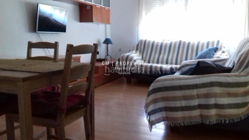 Foto 810bb71e-61cf-4506-b3af-6bbf75cd6826. Alquiler piso  de tres dormitorios, terraza y dos baños completos en Valencia