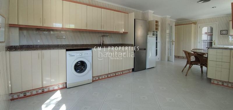 Foto d80f8bff-40ae-4265-8712-ced65c2fd468. House with heating parking pool in Centro Bétera