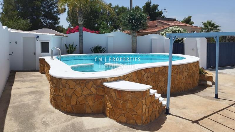 Foto d8765706-7226-4428-ba3c-63189e87c861. House with heating parking pool in Centro Bétera