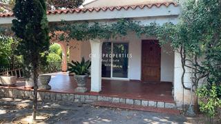Lloguer Xalet  Calle sevilla, 177. Chalet independiente cinco dormitorios, piscina