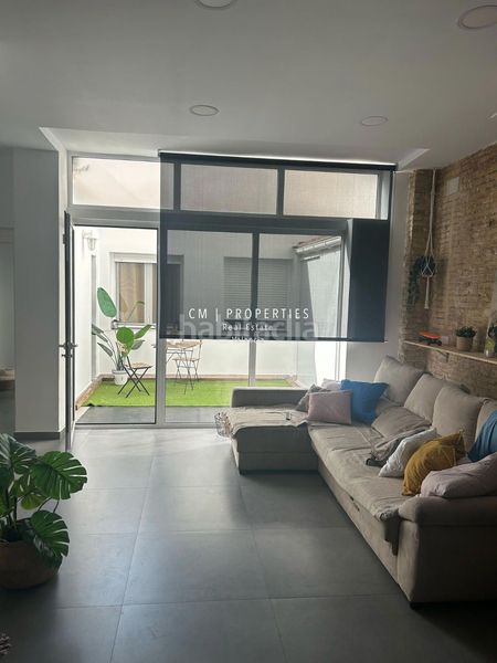 Foto 1b15dfad-14b3-4d16-8dd7-695c6fe05df8. Lloguer pis amb calefacció a Russafa Valencia