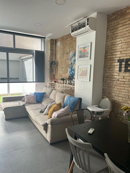 Foto e03d9a5e-c5e4-4da9-a2be-421117132d87. Lloguer pis amb calefacció a Russafa Valencia