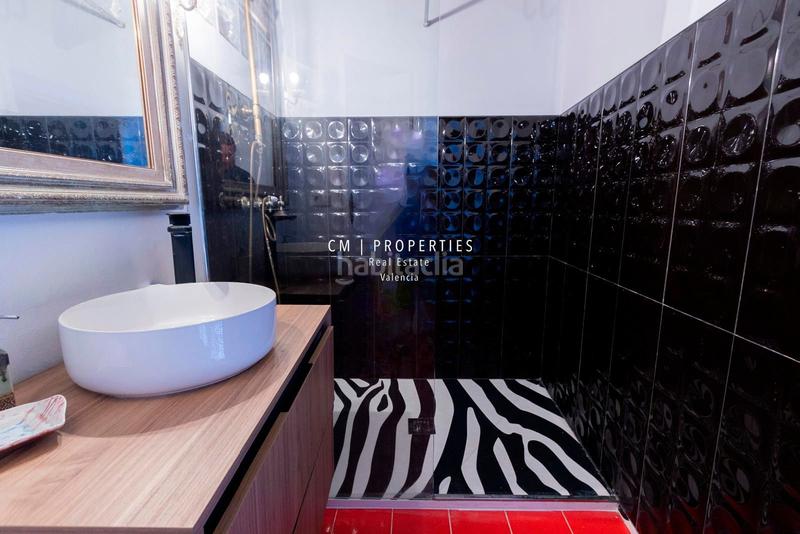 Foto cecb6c03-0ff5-4bb8-92c6-8390b34b5483. Rent penthouse with heating in Gran Via Valencia