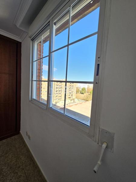 Foto 7255ba51-da3e-4b3d-aa1f-b3583de13614. Dachwohnung in La Creu Coberta Valencia