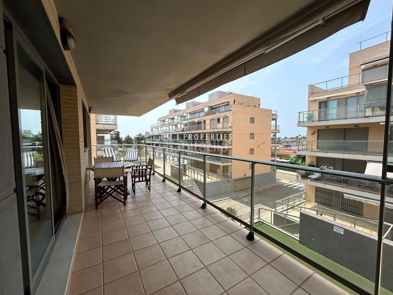 Foto d4adf4ab-7975-4c98-8dd3-44ff80097b13. Location appartement avec chauffage parking piscine dans Moncofa
