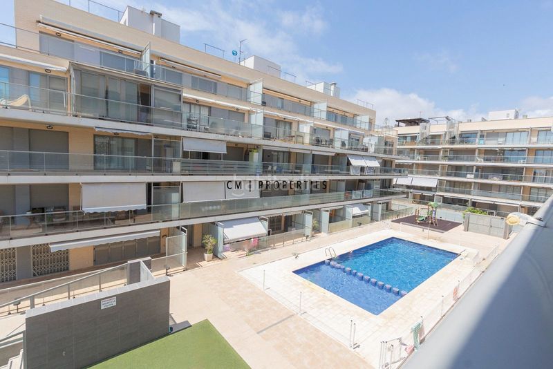 Foto ec0ac6b7-7d8f-4e2c-af3b-13da81dd3f94. Location appartement avec chauffage parking piscine dans Moncofa
