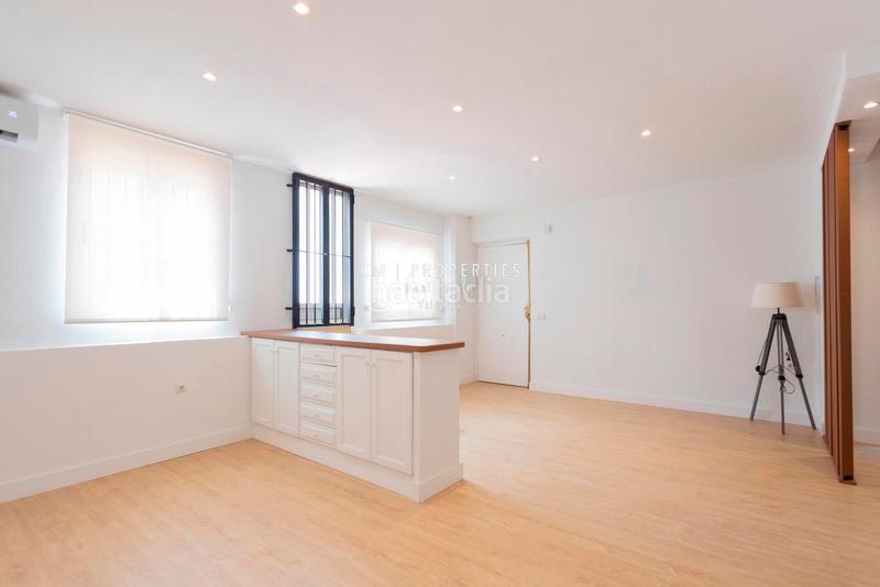 Foto 0d85f71b-b9b1-47f3-a2d9-e63cd85dad19. Location attique dans Sant Francesc Valencia