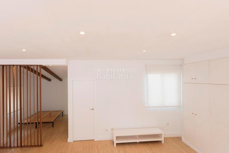 Foto 2a9352f9-5b5b-41b5-9ba1-d85beef04d12. Location attique dans Sant Francesc Valencia