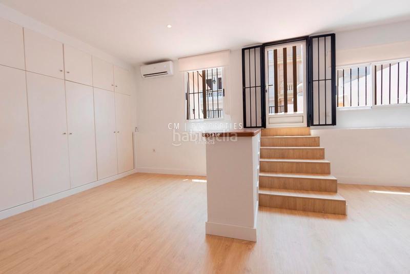 Foto 4f1ac092-b404-401f-8073-2bd47bb26d77. Location attique dans Sant Francesc Valencia