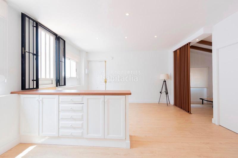 Foto 59dc50ba-fe98-4421-be51-e19482fa93f7. Location attique dans Sant Francesc Valencia