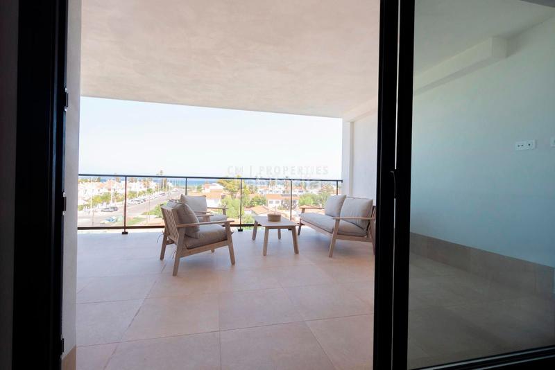 Foto 2c583b82-0147-473e-8549-c3285f2d9c35. Alquiler piso apartamento de 2 dormitorios con terraza frente al mar playa de almardá, o en Sagunt