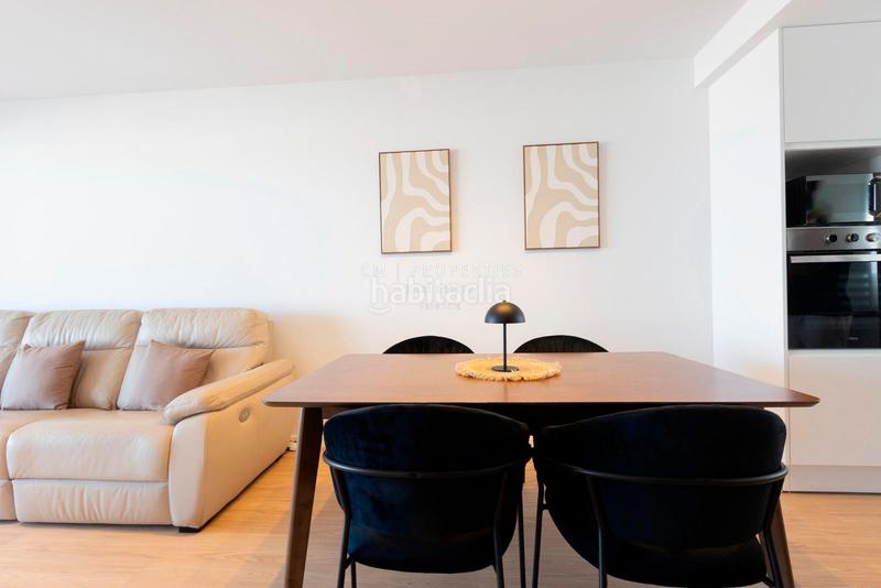 Foto 46da94c8-20ed-47f3-8bb3-0df08946e03d. Alquiler piso apartamento de 2 dormitorios con terraza frente al mar playa de almardá, o en Sagunt