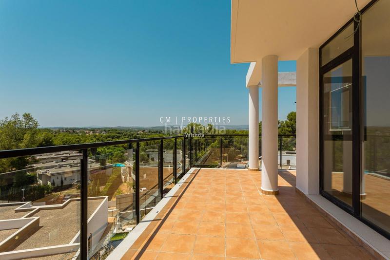 Foto acec3d2a-bb9a-44eb-b38d-3904ff4df502. Xalet amb calefacció aparcament a El Bosque Chiva