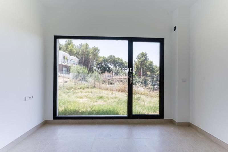 Foto c3a7c7ca-f6e9-4bc8-9ac5-ab55a8f37df3. Xalet amb calefacció aparcament a El Bosque Chiva