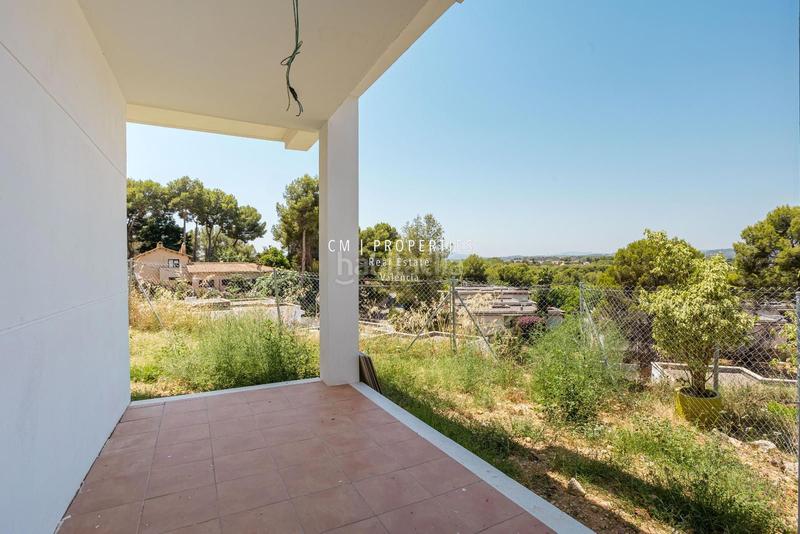 Foto c4ccde2e-95ac-46cc-925b-fb22f5e5355a. Xalet amb calefacció aparcament a El Bosque Chiva