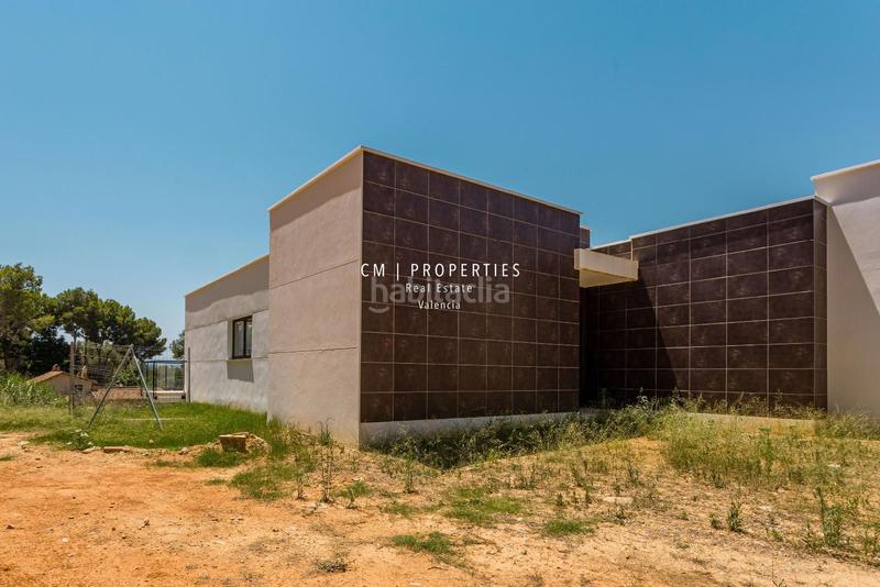 Foto cbfea9d6-5a48-4b90-b37e-3ff64402afc0. Xalet amb calefacció aparcament a El Bosque Chiva